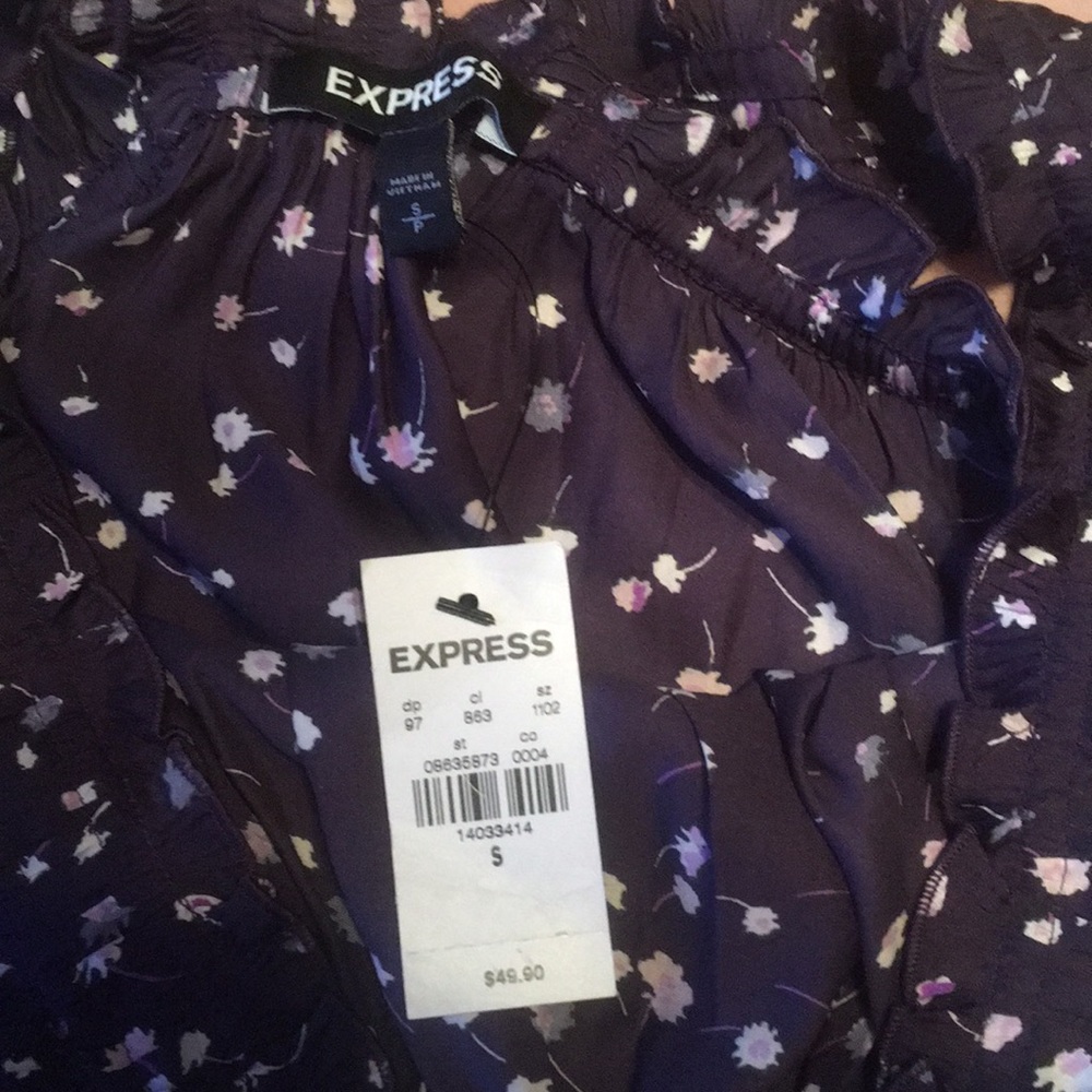 Express silk crop top - Picture 2 of 3
